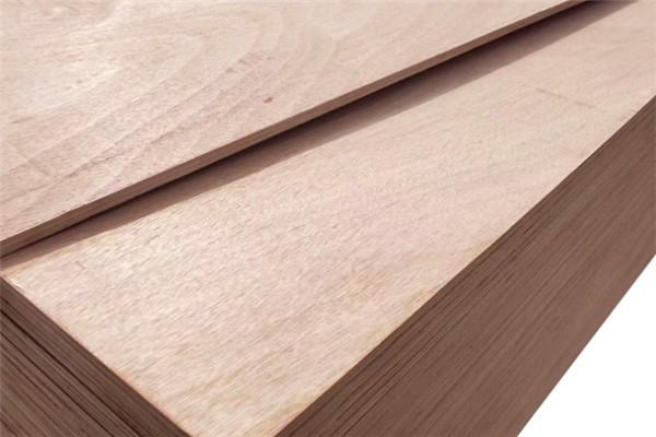 丹巴樟木贴面胶合板可定制规格
